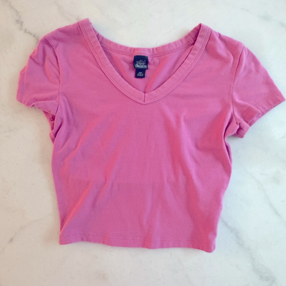 Wild Fable Pink V-Neck Short Sleeve Tee